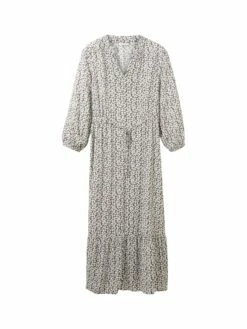 Dress With Feminine Details