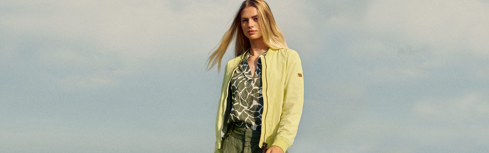 Dodenhof Shop -Dodenhof Shop 1920x600 Kategoriebanner Desktop Damen Camel Active