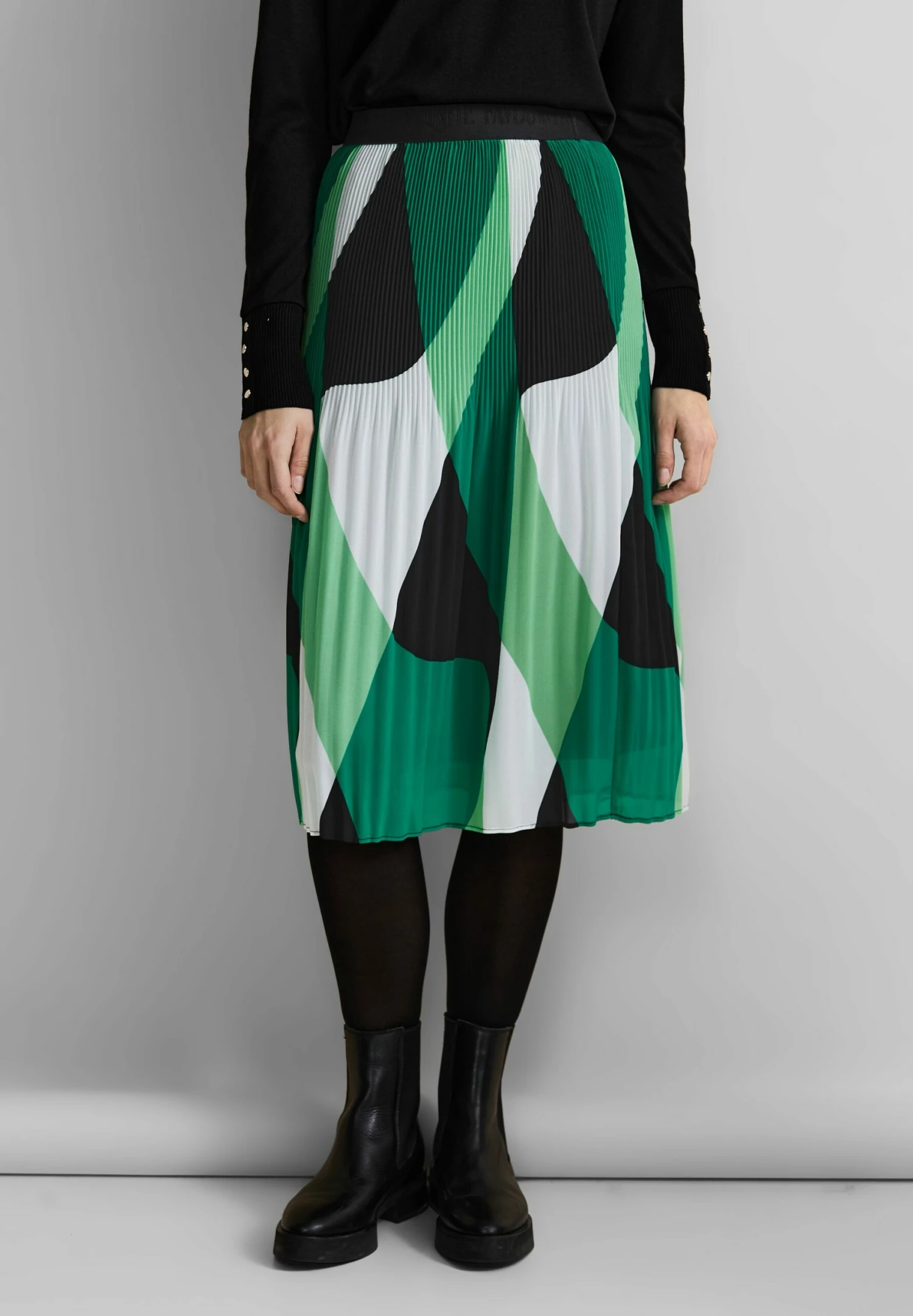 Print Plissée Rock 4 Print Plissée Rock – Bild 4