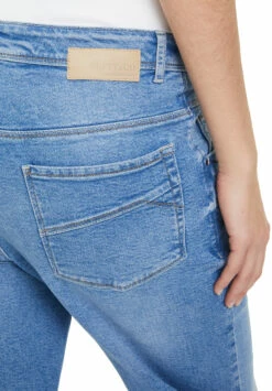 High Waisted-Jeans -Dodenhof Shop 35e9ff7cc556992e91e15f1a92033d2474137106 7200903073 8622 07