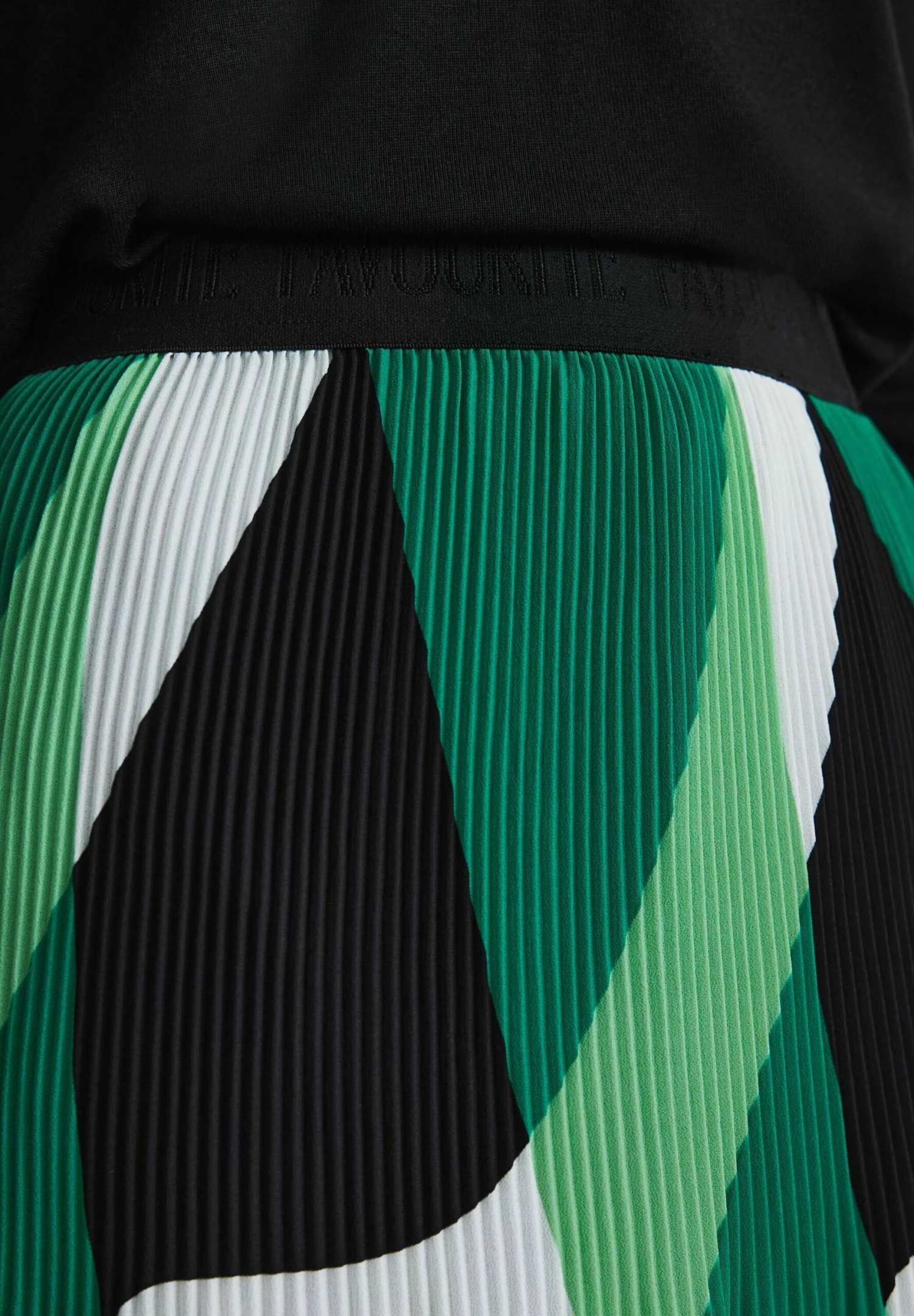 Print Plissée Rock 6 Print Plissée Rock – Bild 6