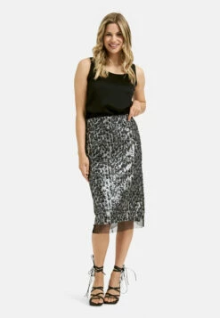 Straight Skirt W Elastic At Inner Wb, Midi Length -Dodenhof Shop 52d8bcfbb60ad0f4fc3137b626f781819e9c68b5 7200905278 1099 05