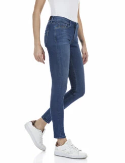 Replay Jeans 'New Luz' -Dodenhof Shop 70dbb4f3bc314765eb07a08a9fda48b2769a9a1c 7200700392 009 04