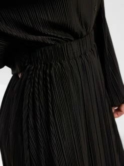 SLFSIMSA MIDI PLISSE SKIRT NOOS 9 SLFSIMSA MIDI PLISSE SKIRT NOOS -Dodenhof Shop 743c67152d3a17979628fda2aacefc681bf2726e 7200881376 179099 04