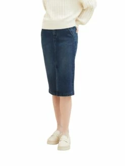 Denim Skirt With Slit 9 Denim Skirt With Slit -Dodenhof Shop ed978b2435cf9226ee383b9ae92b3eee9a55bc8b 7200920202 10114 02